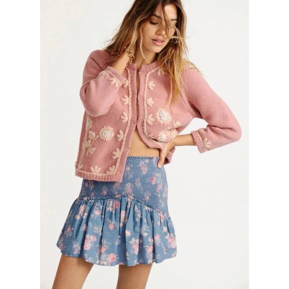 LOVESHACKFANCY - ANGUILLA MINI SKIRT - FADED DENIM MED smocked floral Cowgirl - Picture 1 of 11